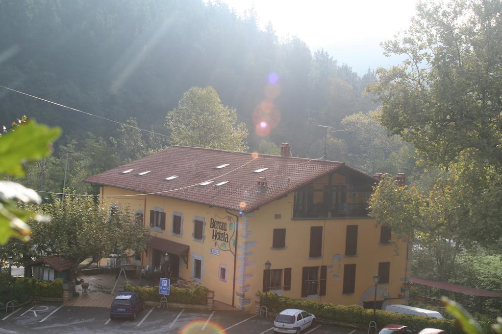 Hotel Rural Bereau Lesaka Exterior foto